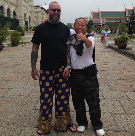 タイ巨人 (2).JPG